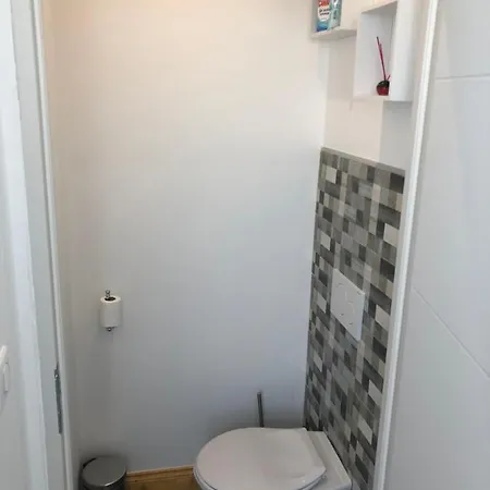 Avec Jardin Apartament *