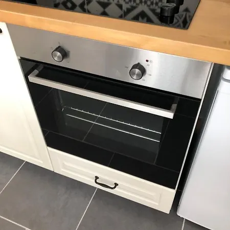 Apartament Avec Jardin *